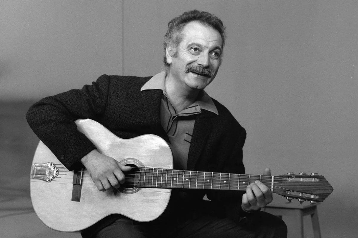Georges Brassens, un grand guitariste ? 